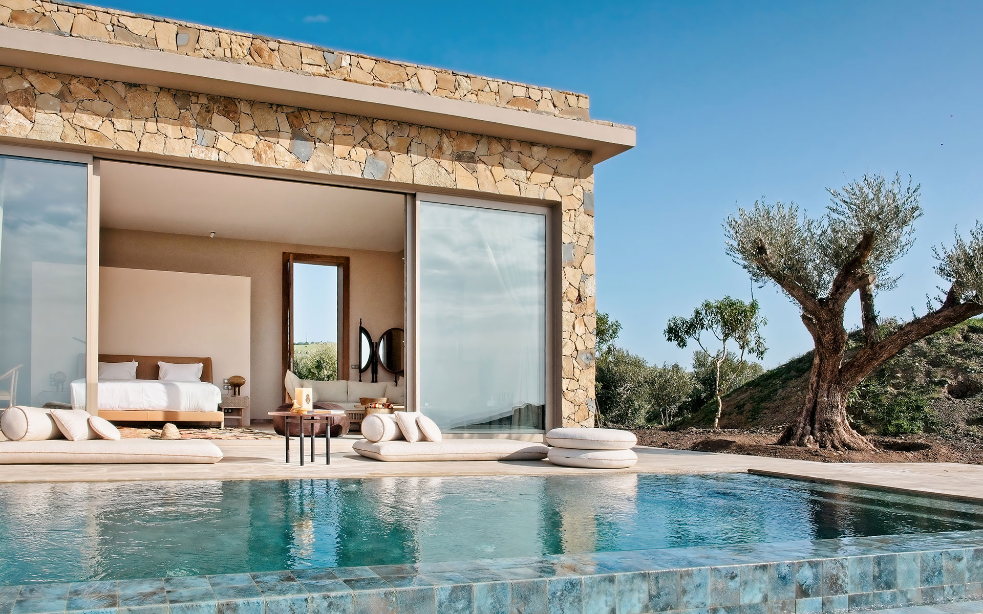 From souk to sand: 10-Day luxury Northern Morocco itinerary